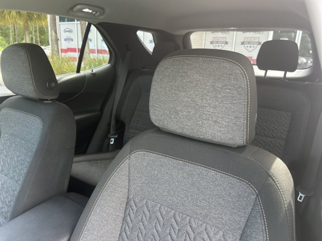 Used 2023 Chevrolet Equinox LT FWD image 17