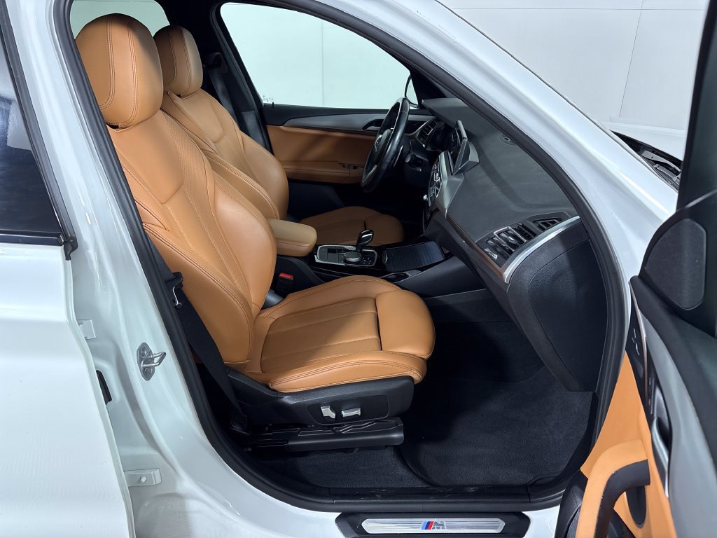Used 2022 BMW X3 sDrive30i w/ M Sport Package 2 RWD image 6