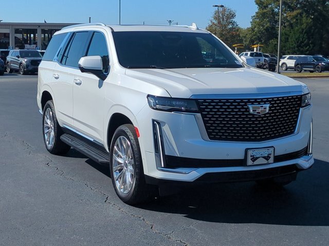 Used 2023 Cadillac Escalade Premium Luxury AWD/4WD image 1