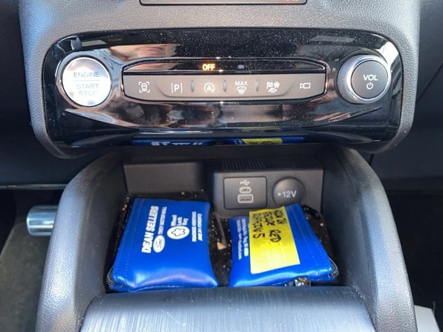 Certified 2024 Ford Escape ST-Line Elite w/ Premium Technology Package image 13