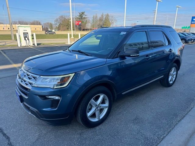 Certified 2019 Ford Explorer XLT w/ Equipment Group 201A FWD image 30