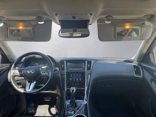 Used 2019 INFINITI Q50 Luxe w/ Essential Package (3.0T Luxe) AWD/4WD image 3