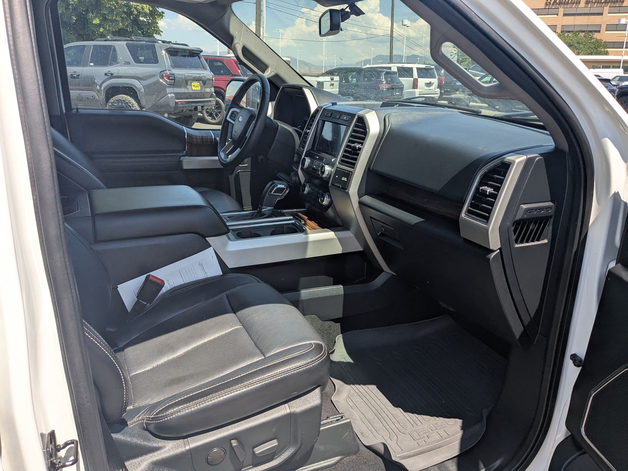 Certified 2020 Ford F150 Lariat w/ Equipment Group 502A Luxury AWD/4WD image 34