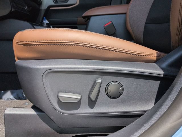 Certified 2025 Ford Bronco Sport Outer Banks w/ Outer Banks Tech Package+ AWD/4WD image 24
