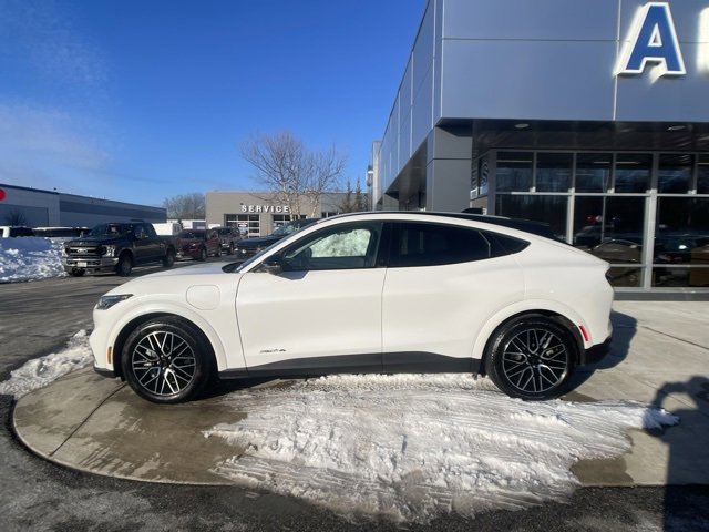 Certified 2025 Ford Mustang Mach-E Premium image 2