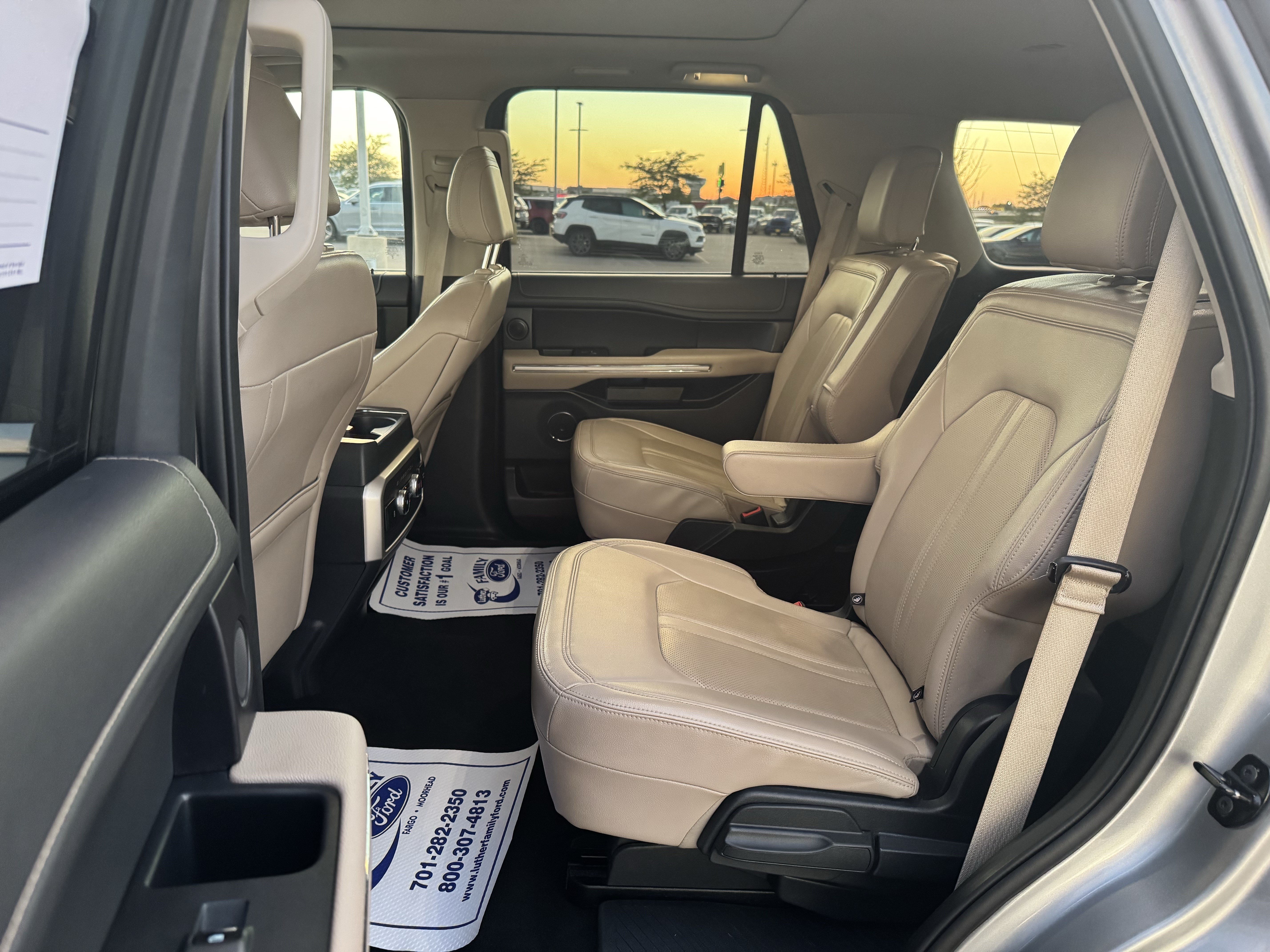 Certified 2024 Ford Expedition Limited AWD/4WD image 22