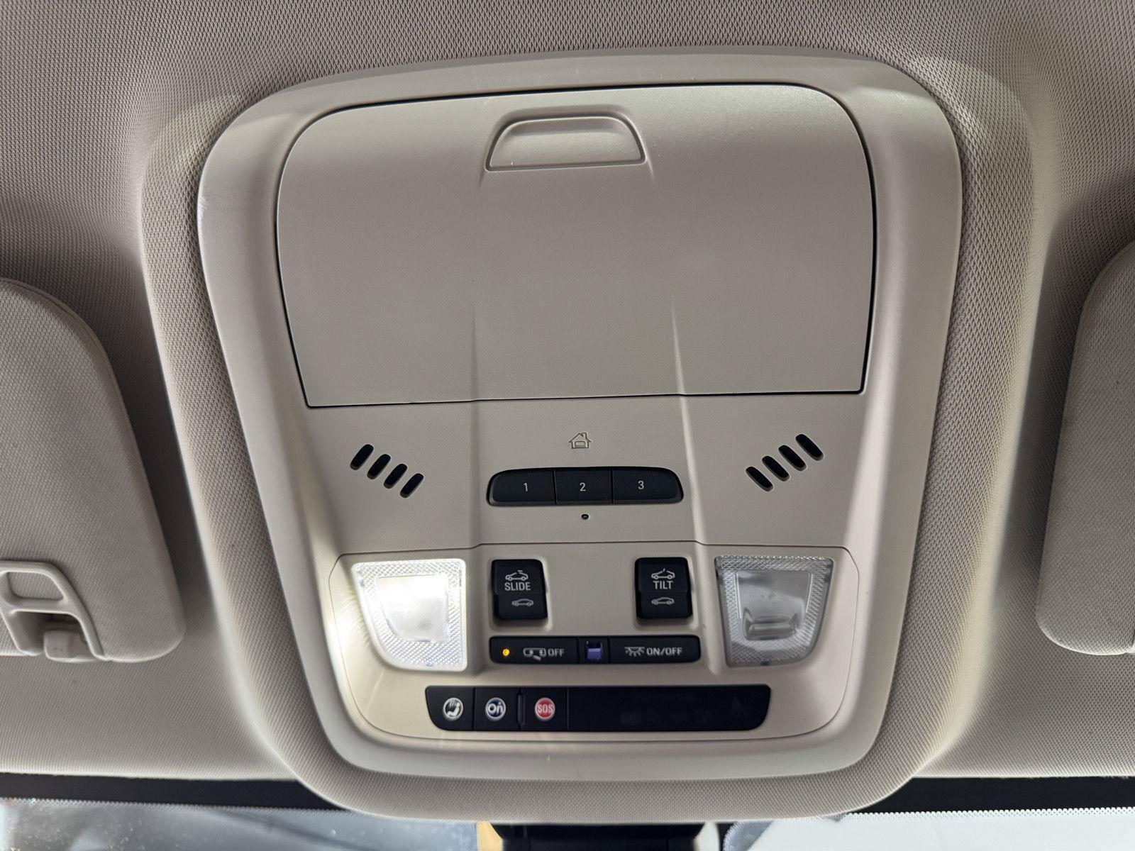 Used 2023 GMC Acadia Denali w/ Trailering Package AWD/4WD image 36