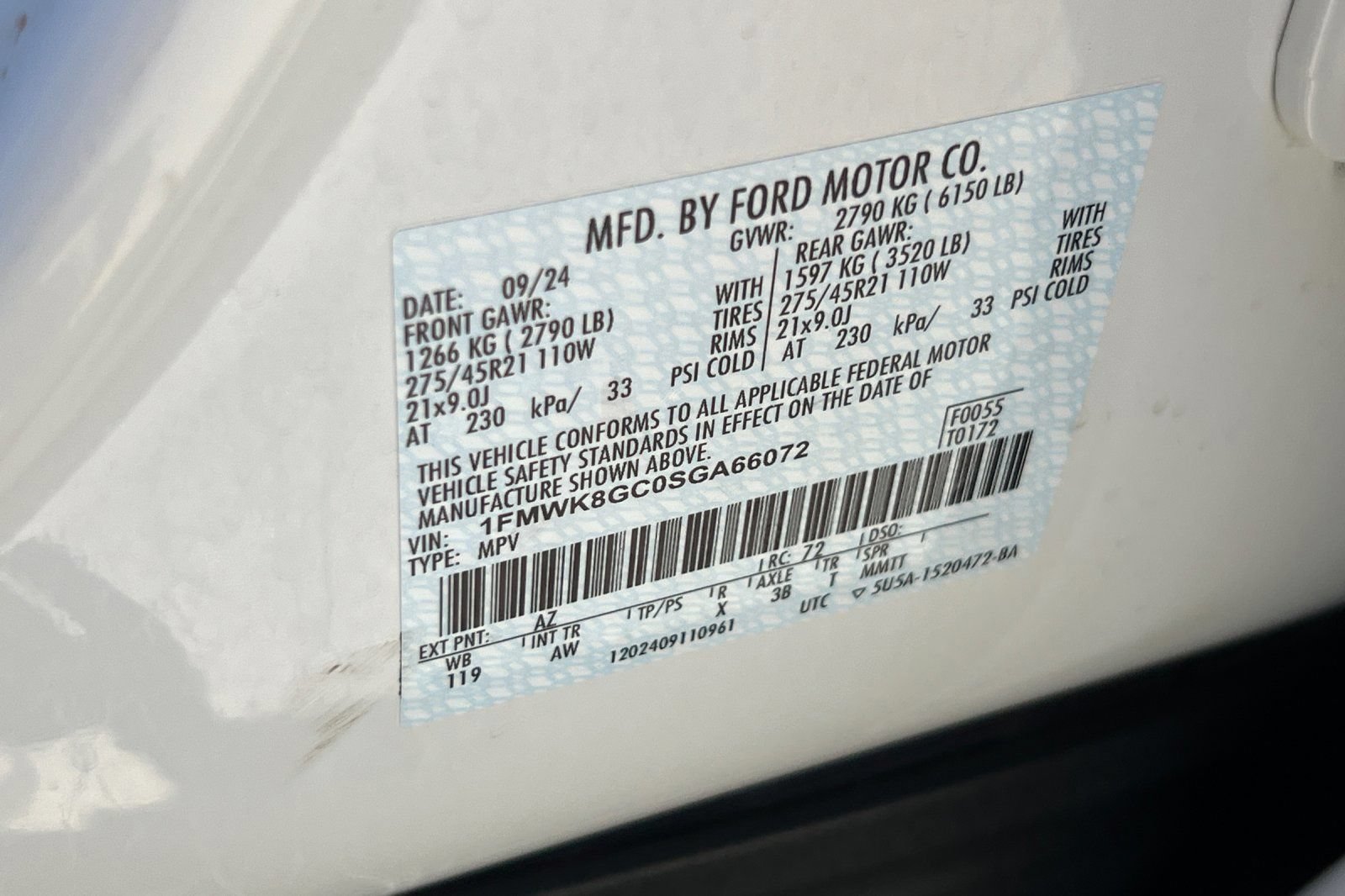 Certified 2025 Ford Explorer ST AWD/4WD image 30