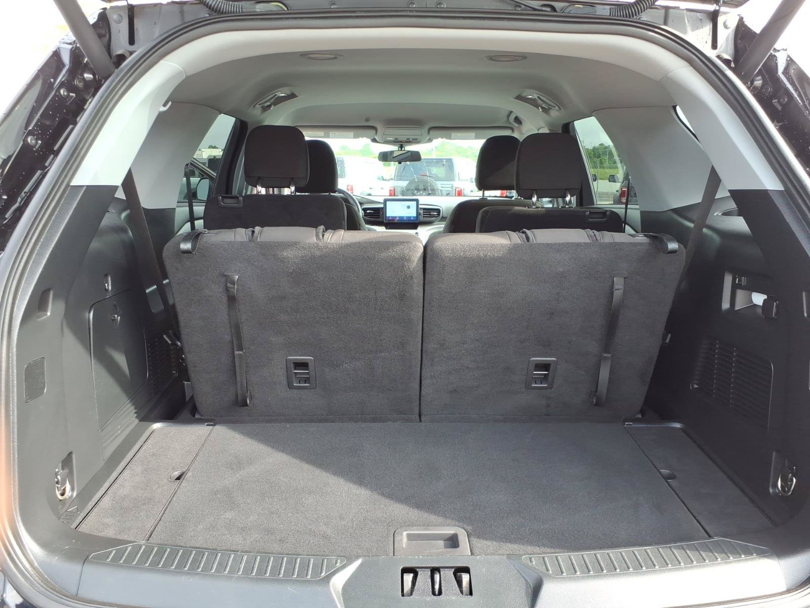 Certified 2023 Ford Explorer XLT AWD/4WD image 17