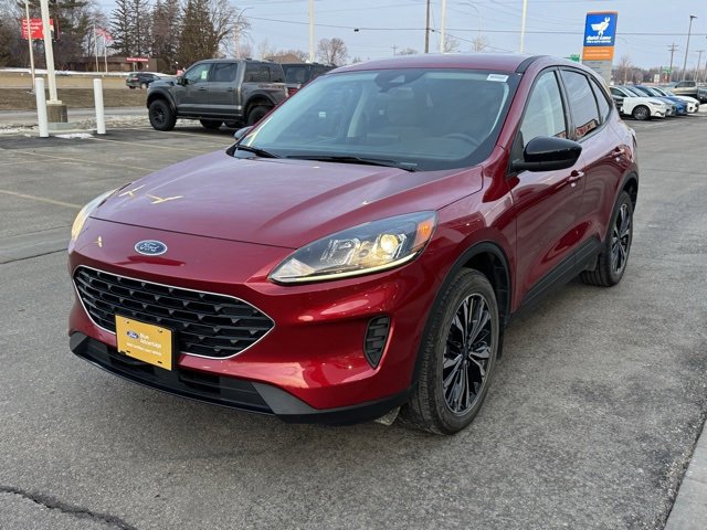 Certified 2022 Ford Escape SE w/ SE Sport Appearance Package image 33