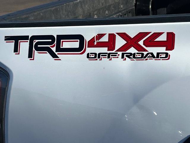 Used 2023 Toyota Tacoma TRD Off-Road w/ Technology Package AWD/4WD image 22