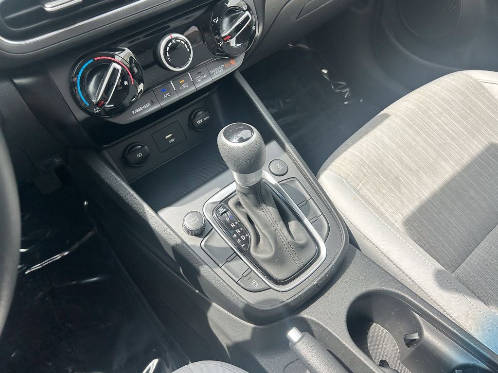 Used 2022 Hyundai Kona SEL AWD/4WD image 25