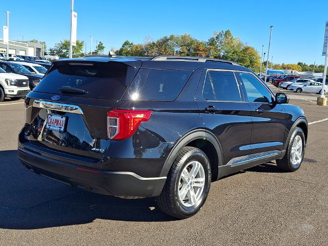 Certified 2023 Ford Explorer XLT AWD/4WD image 6