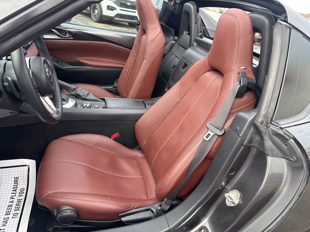 Used 2019 MAZDA MX-5 Miata RF Grand Touring image 9