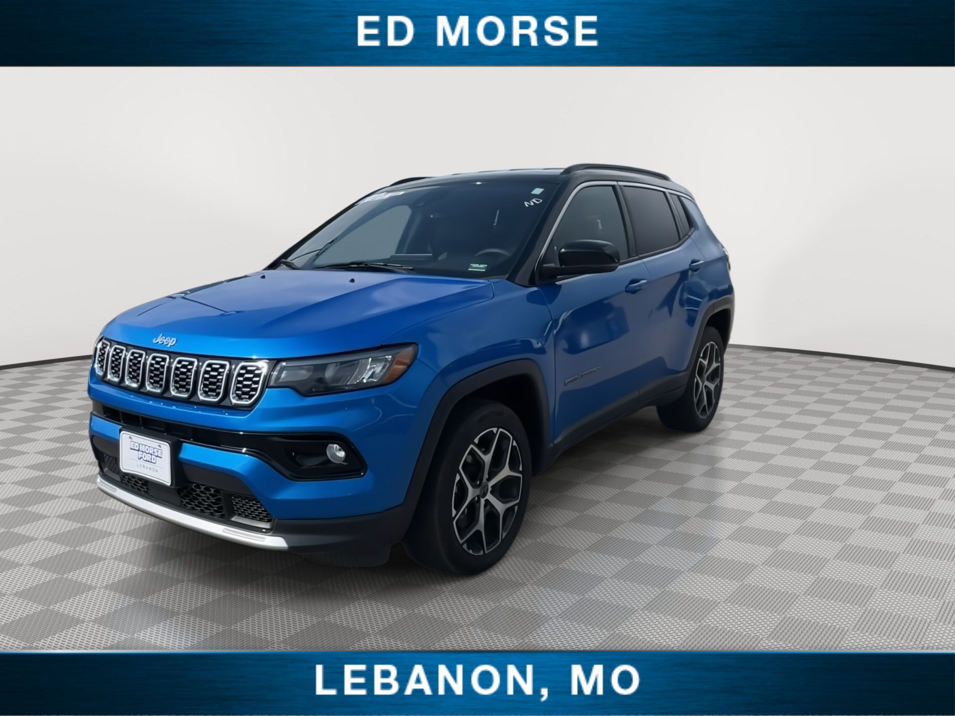 Used 2025 Jeep Compass Limited AWD/4WD image 4