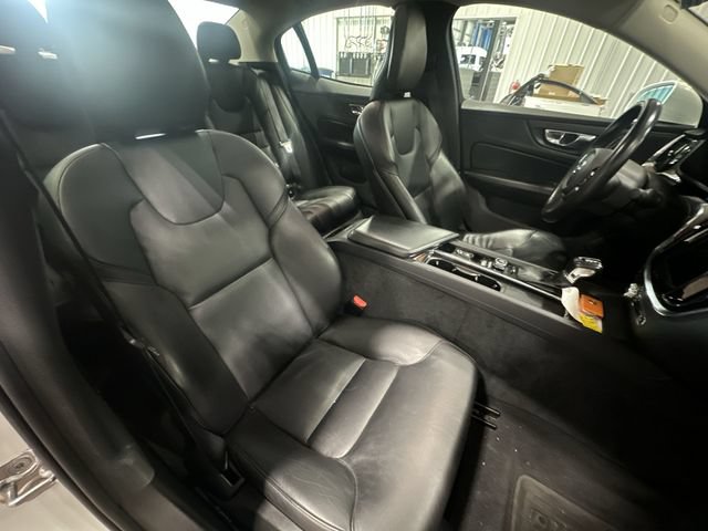 Used 2021 Volvo S60 T6 Momentum w/ Advanced Package AWD/4WD image 32