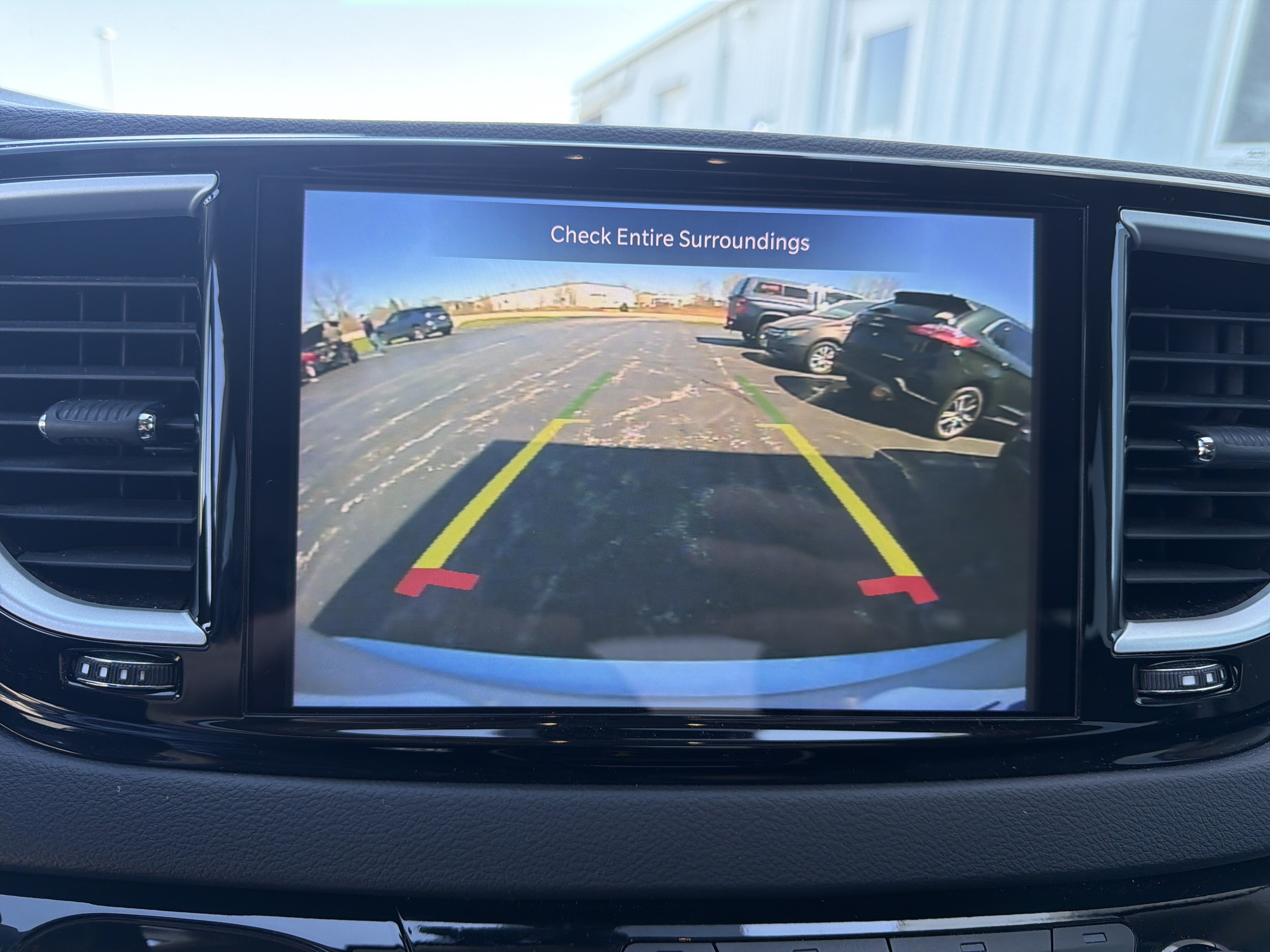 Used 2024 Chrysler Pacifica Touring-L FWD image 44