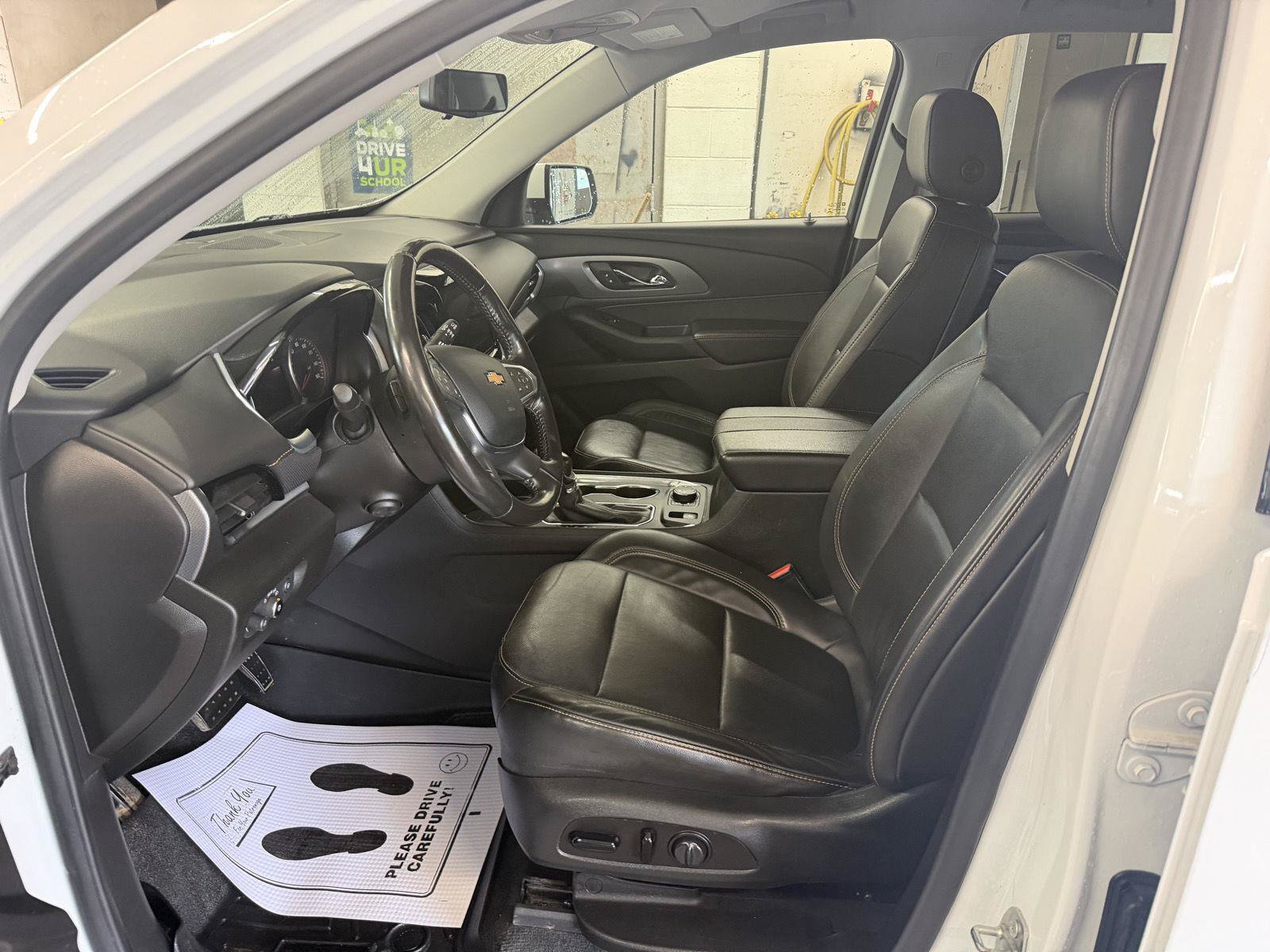 Used 2021 Chevrolet Traverse Premier AWD/4WD image 13