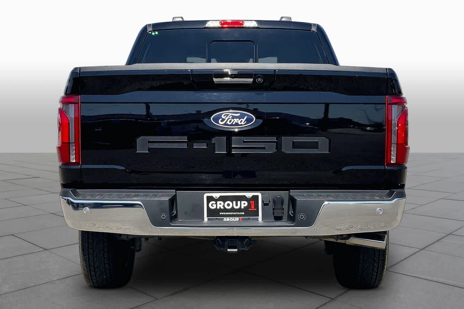 Certified 2024 Ford F150 Lariat w/ FX4 Off-Road Package AWD/4WD image 5