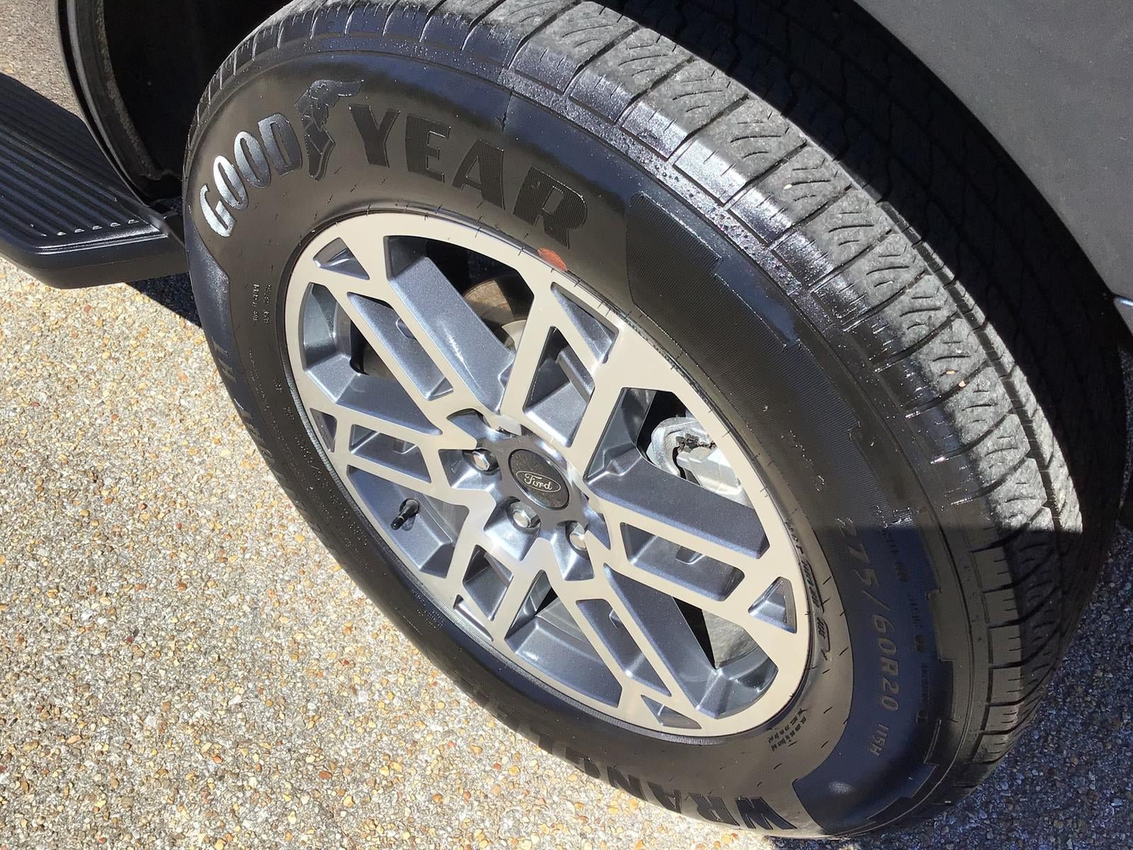 Certified 2025 Ford Expedition Active RWD image 16
