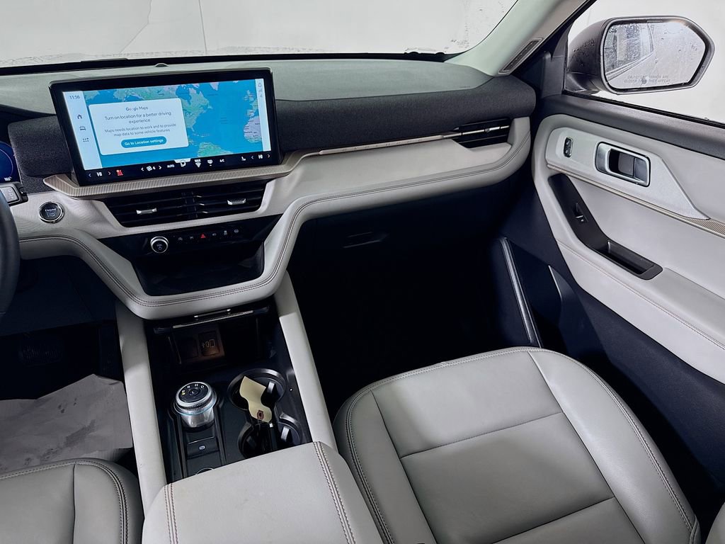 Certified 2025 Ford Explorer Active w/ Active Comfort Package image 24