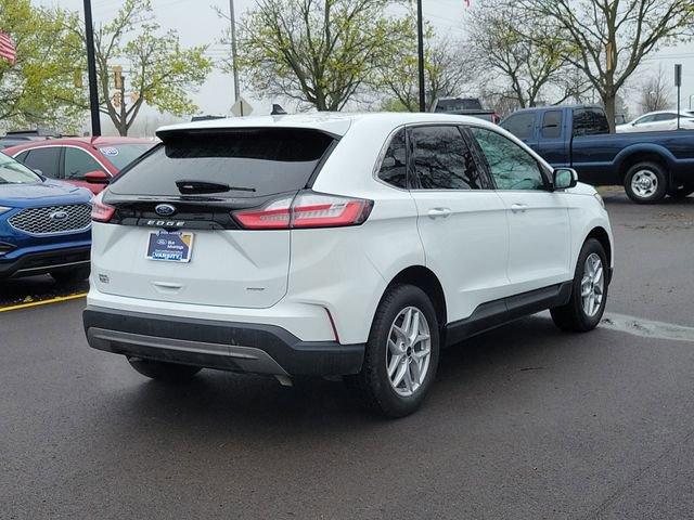 Certified 2023 Ford Edge SEL w/ Convenience Package AWD/4WD image 3