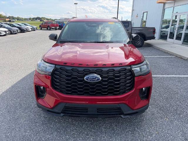 Certified 2025 Ford Explorer ST-Line w/ ST-Line Street Pack AWD/4WD image 3