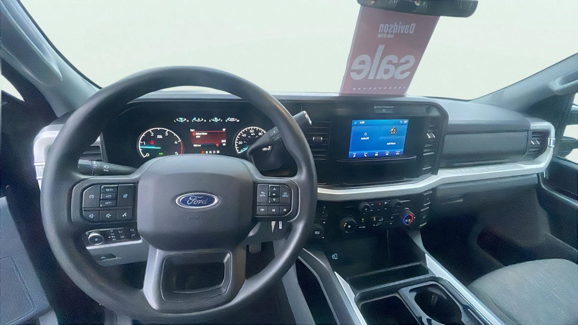 Certified 2025 Ford F450 XLT w/ 360-Degree Camera Package image 11