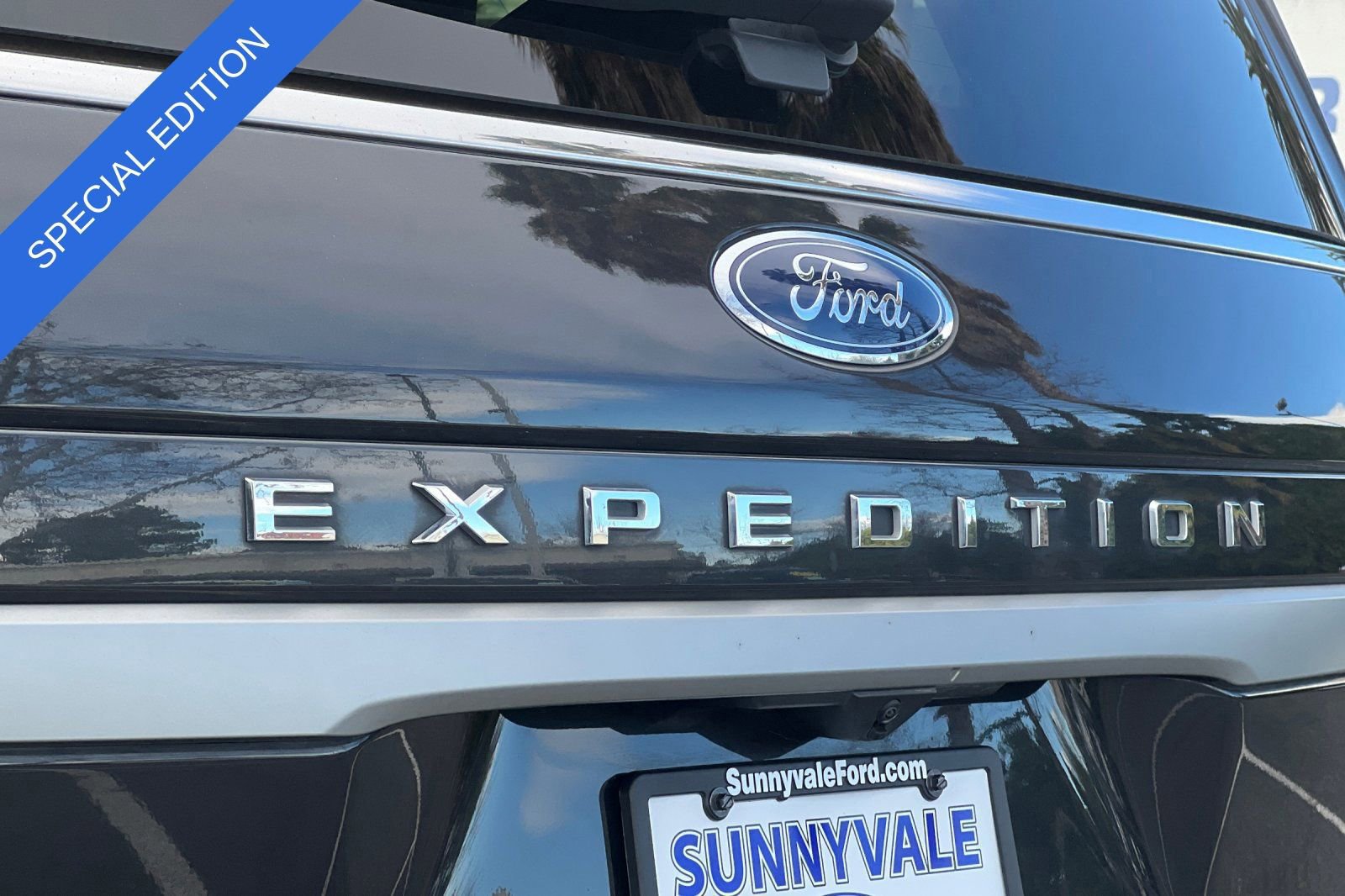 Certified 2023 Ford Expedition Max XLT image 31