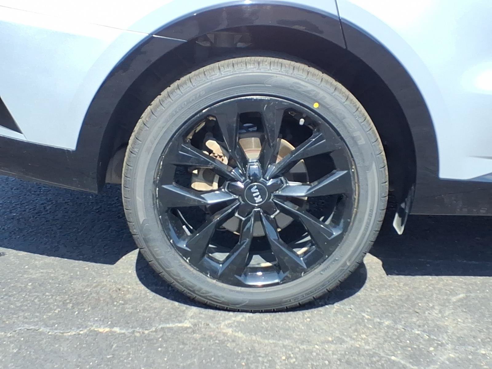 Used 2021 Kia Sorento SX FWD image 25