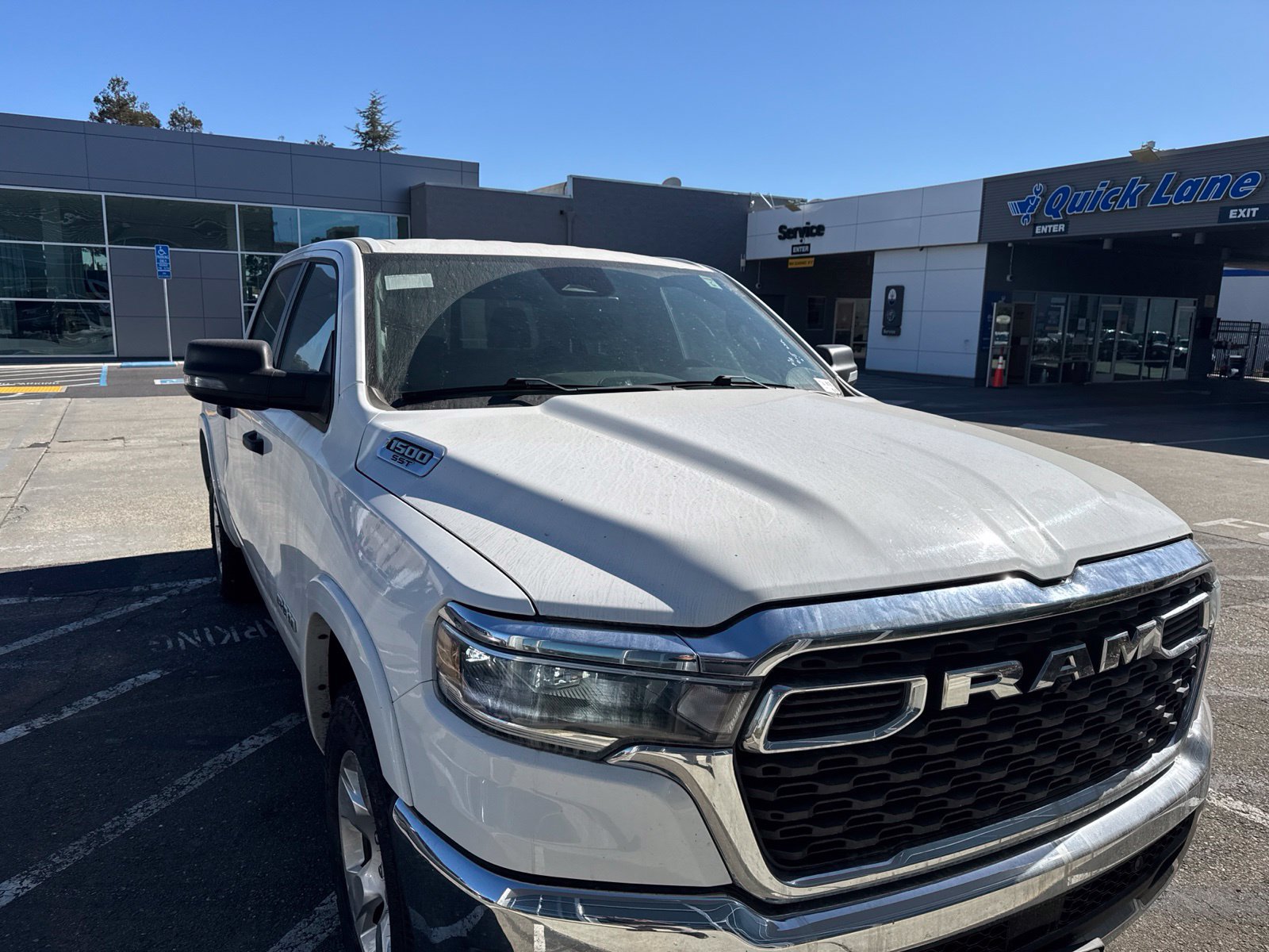 Used 2025 RAM 1500 Big Horn AWD/4WD image 5