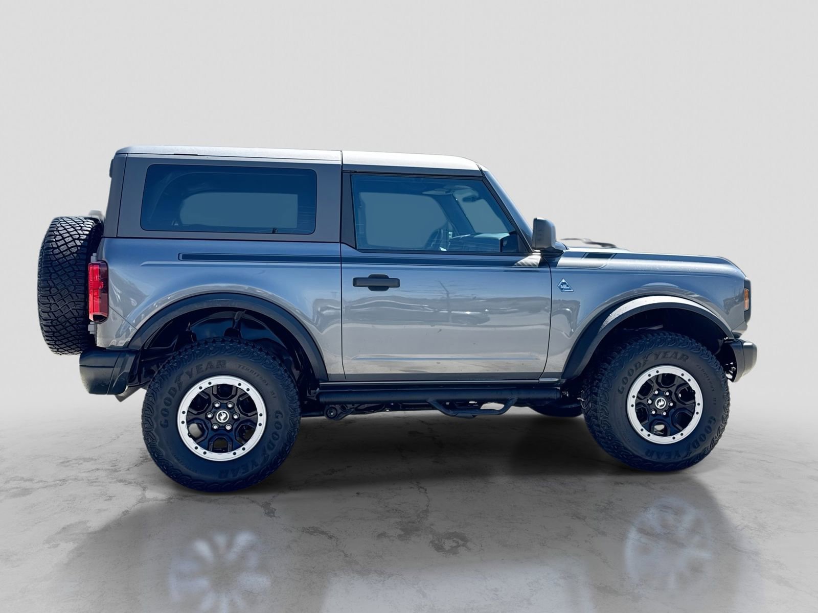 Certified 2022 Ford Bronco Black Diamond w/ Sasquatch Package AWD/4WD image 9