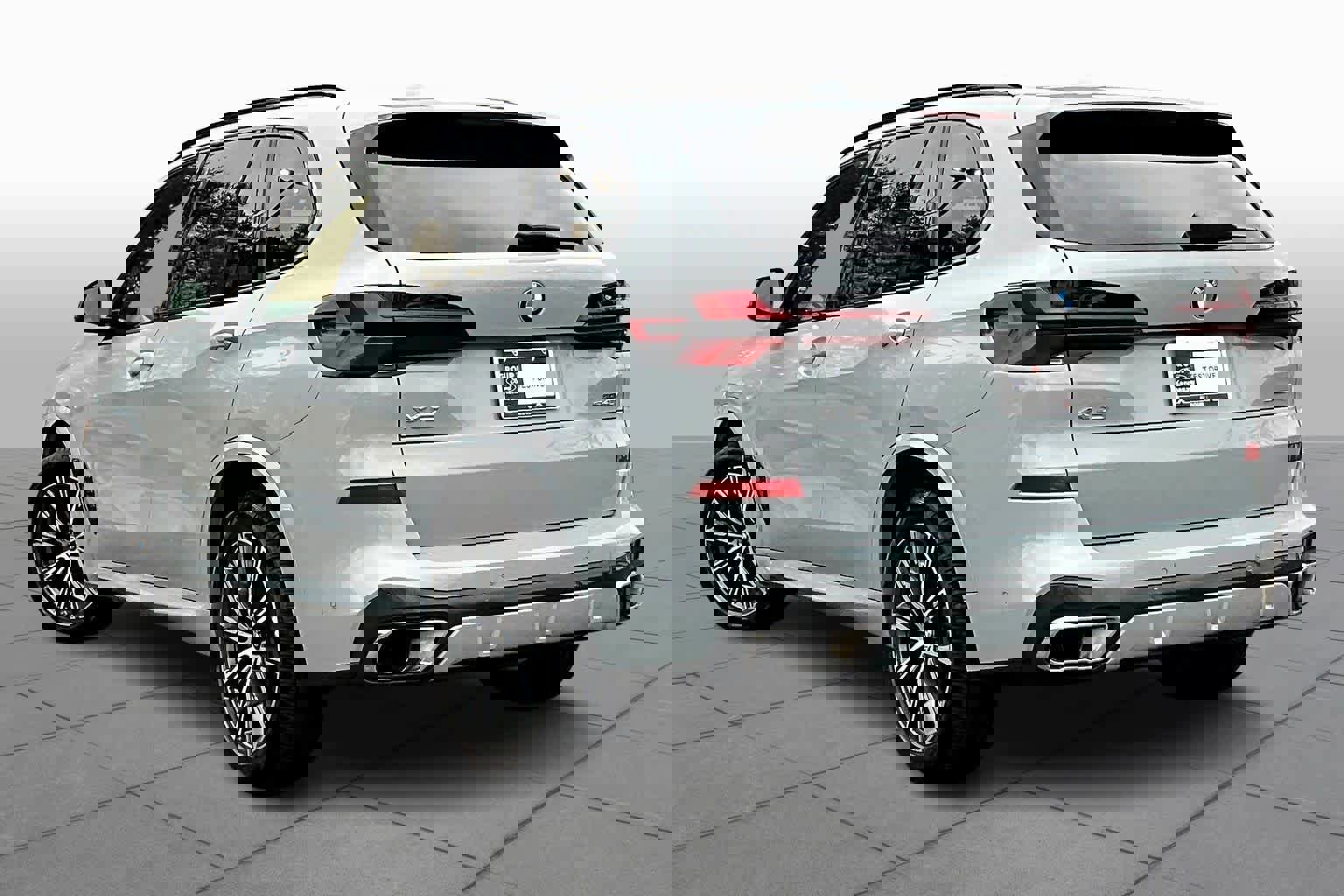 Used 2026 BMW X5 sDrive40i image 2