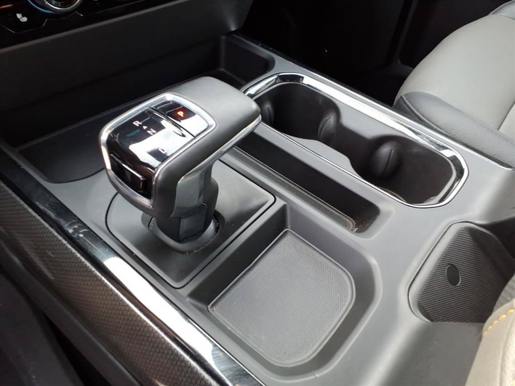 Used 2023 Chevrolet Silverado 1500 ZR2 w/ Technology Package AWD/4WD image 16