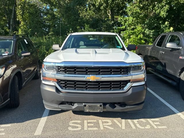 Used 2019 Chevrolet Silverado 1500 W/T w/ WT Convenience Package AWD/4WD image 2