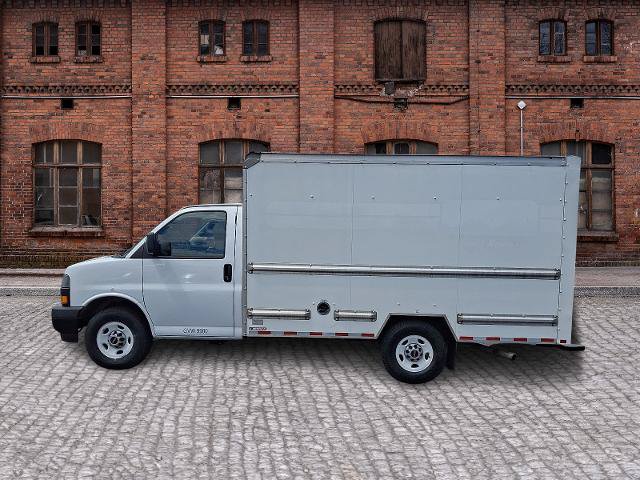 Used 2021 GMC Savana 3500 w/ Power Convenience Package RWD image 7