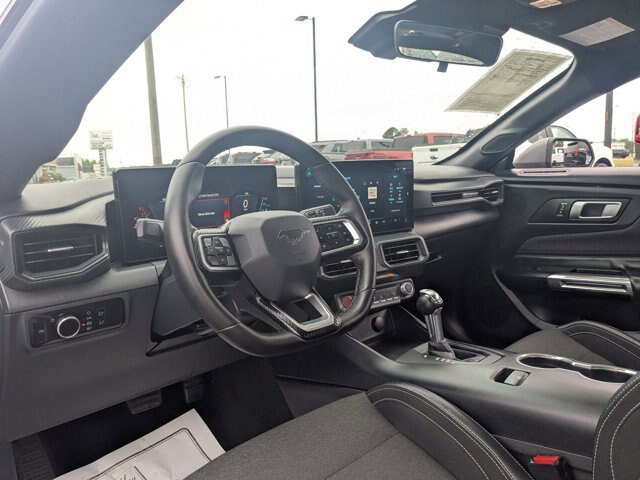 Certified 2024 Ford Mustang Coupe RWD image 15