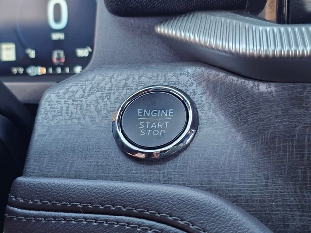 Certified 2025 Ford Explorer Platinum image 27