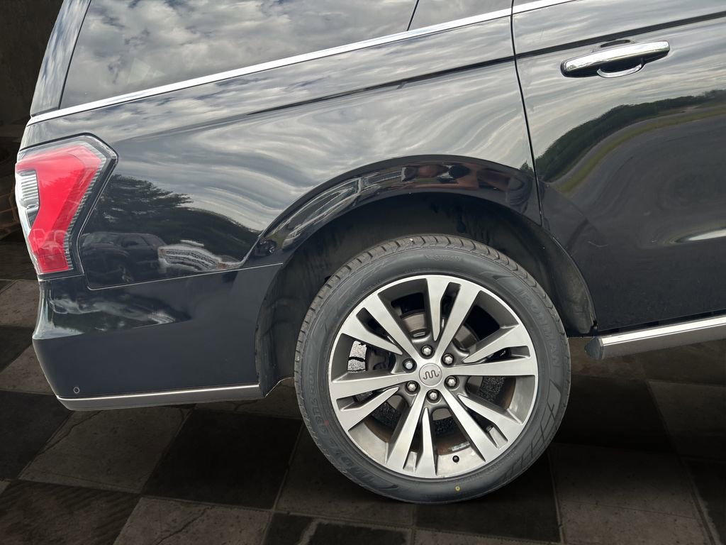 Certified 2020 Ford Expedition Max King Ranch AWD/4WD image 8