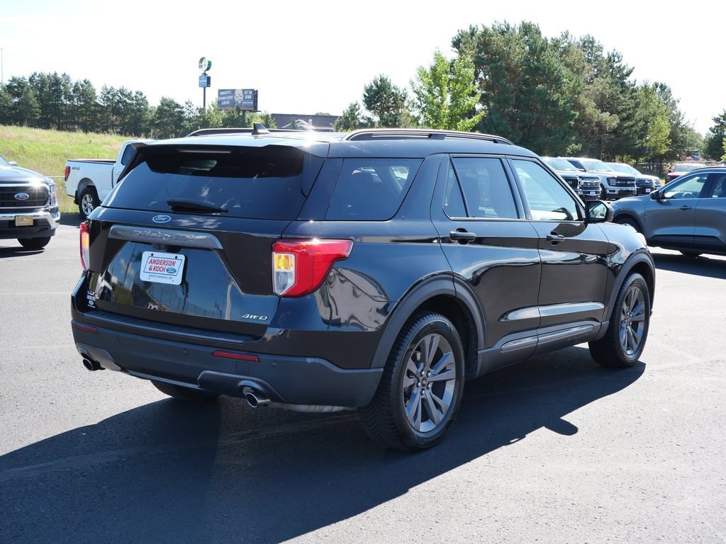 Certified 2021 Ford Explorer XLT w/ Equipment Group 202A AWD/4WD image 6