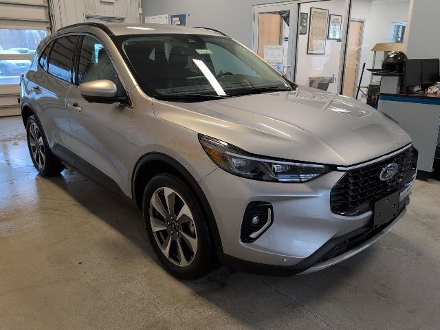 Certified 2023 Ford Escape Platinum image 7