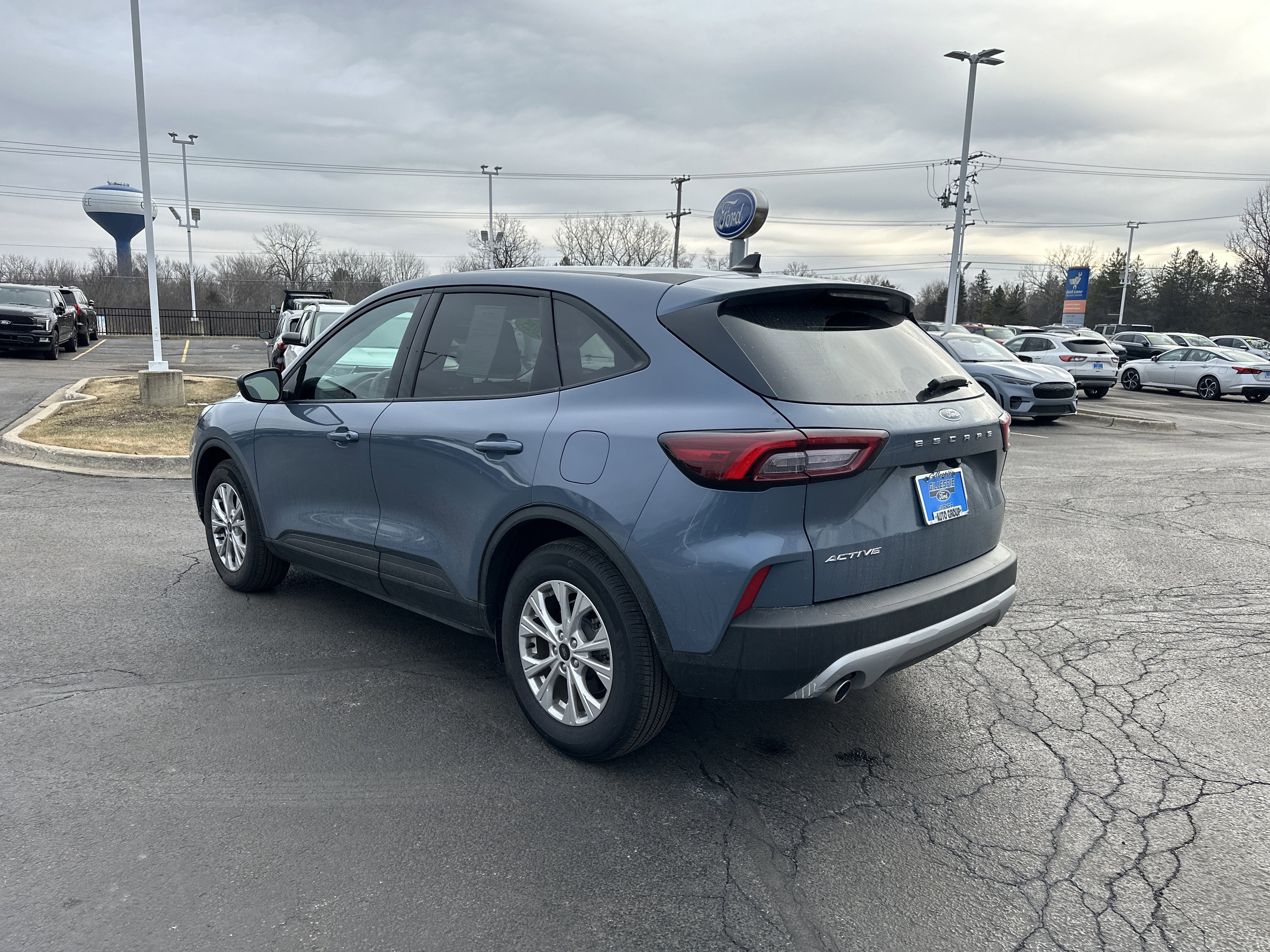 Certified 2025 Ford Escape Active w/ Cold Weather Package image 5