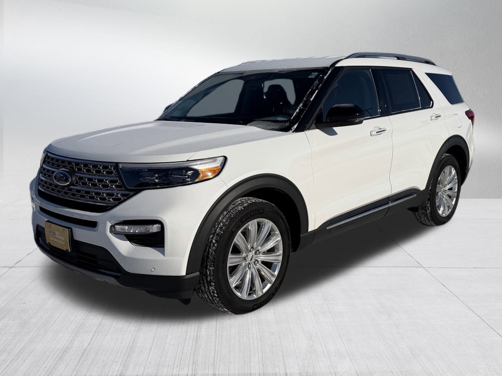 Certified 2023 Ford Explorer Limited w/ Equipment Group 301A image 3