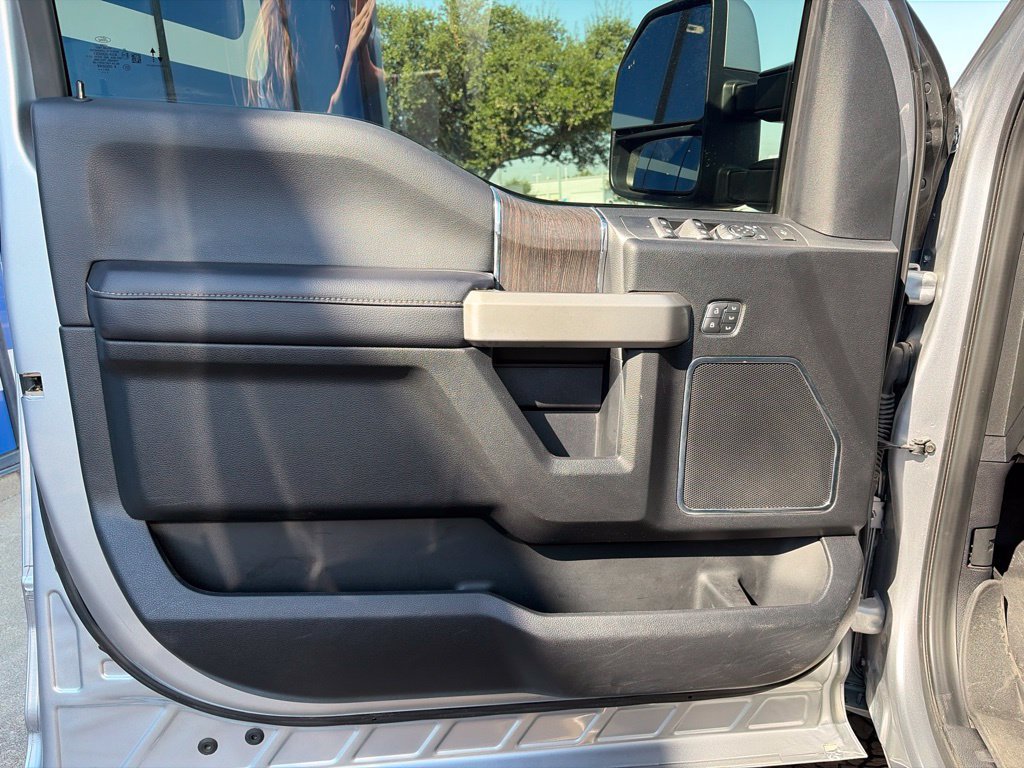 Certified 2020 Ford F250 Lariat w/ Lariat Ultimate Package AWD/4WD image 21