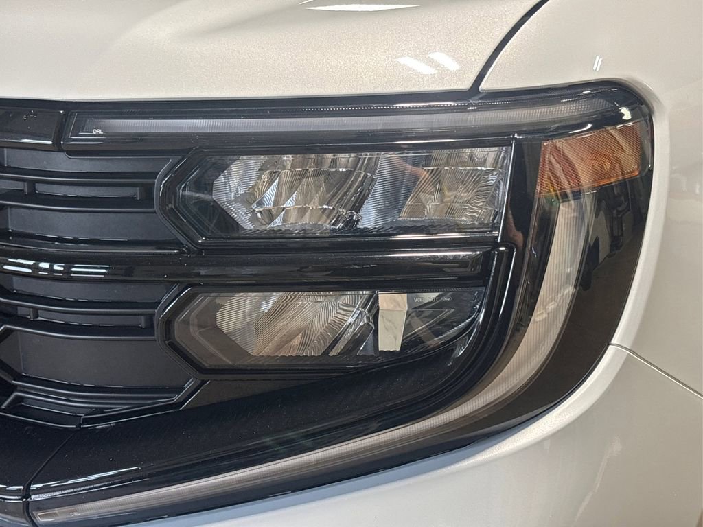 Certified 2025 Ford Expedition Max Active AWD/4WD image 16