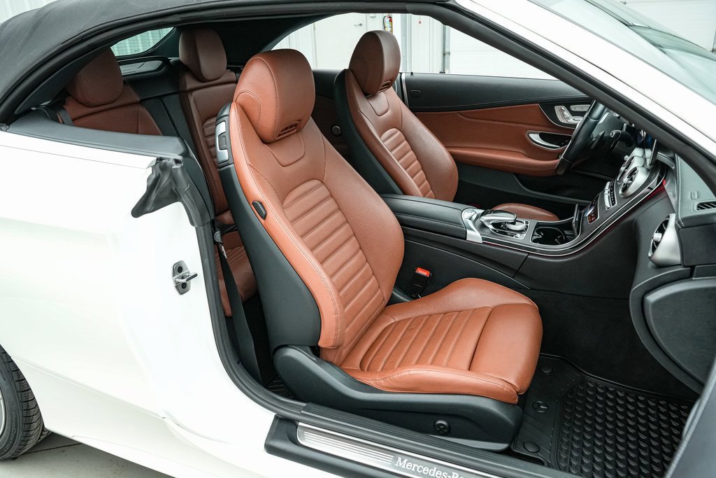 Used 2022 Mercedes-Benz C 300 4MATIC Cabriolet image 29