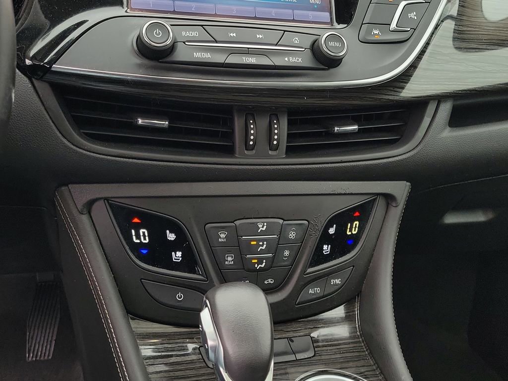 Used 2017 Buick Envision Premium w/ Driver Confidence Package AWD/4WD image 26