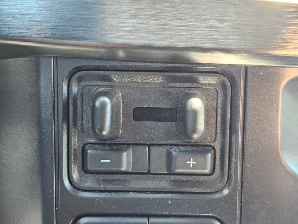 Certified 2025 Ford F350 Lariat AWD/4WD image 31