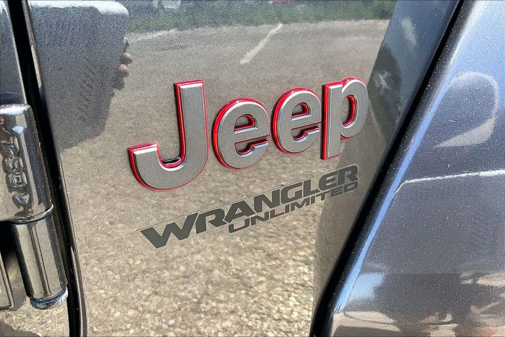 Used 2021 Jeep Wrangler Unlimited Rubicon AWD/4WD image 8