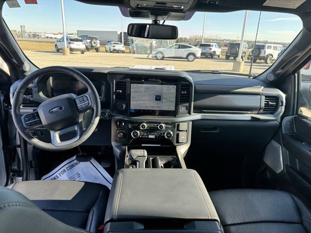 Certified 2025 Ford F150 Lariat w/ Equipment Group 502A High image 33